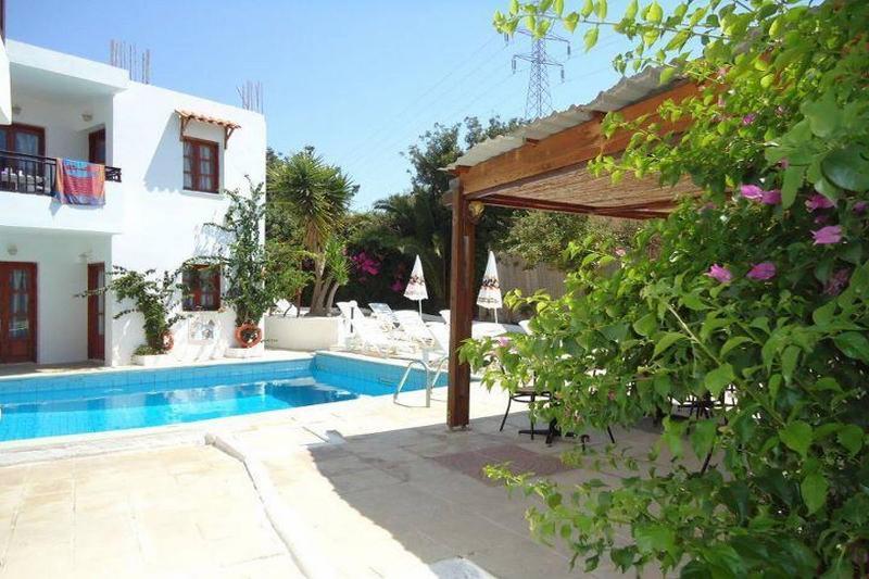 Sirocco Apartments Hersonissos  Bagian luar foto